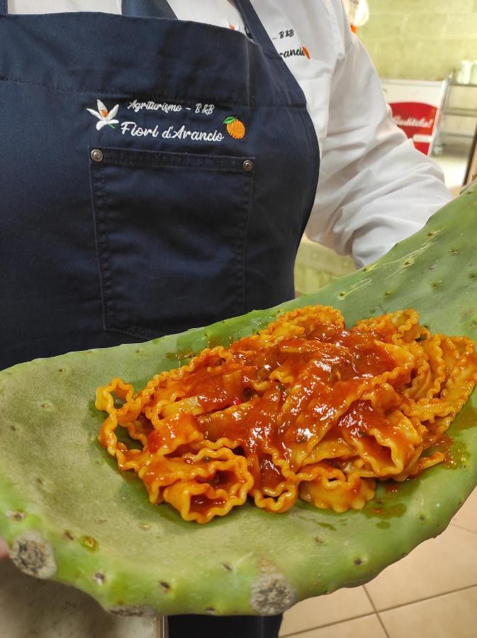 Agriturismo Fiori D'Arancio Palagiano Eksteriør bilde