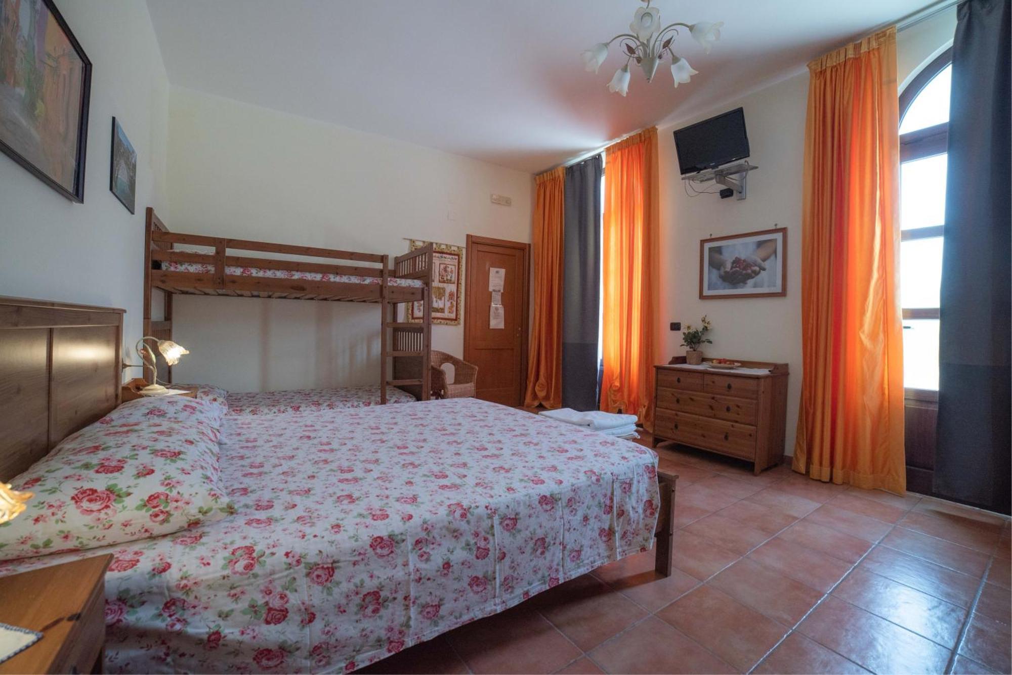 Agriturismo Fiori D'Arancio Palagiano Eksteriør bilde